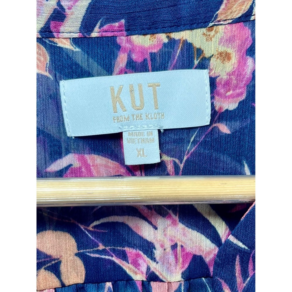 Kut from the Kloth Blouse Women‎ XL Navy Floral Sheer Roll Tab Sleeve V Neck - Picture 6 of 9